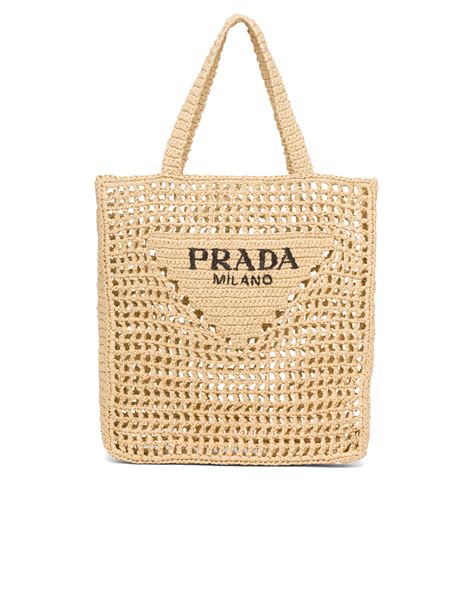 borsa di rafia prada|Prada: la borsa in rafia colorata è il modello estivo più .